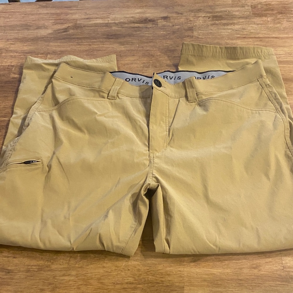 Orvis Men's Khaki pants 38/29